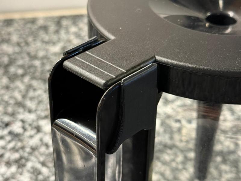 Moccamaster jug lid retainer