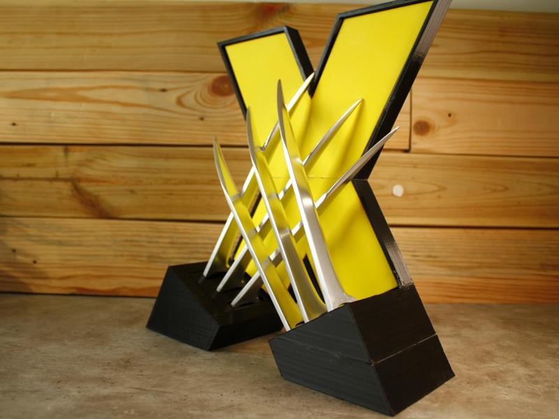 Wolwerine Claws Display
