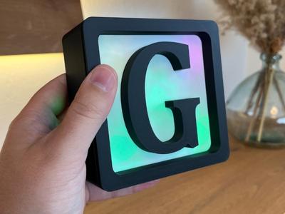 Lightbox G // Build your own words, modular & LED