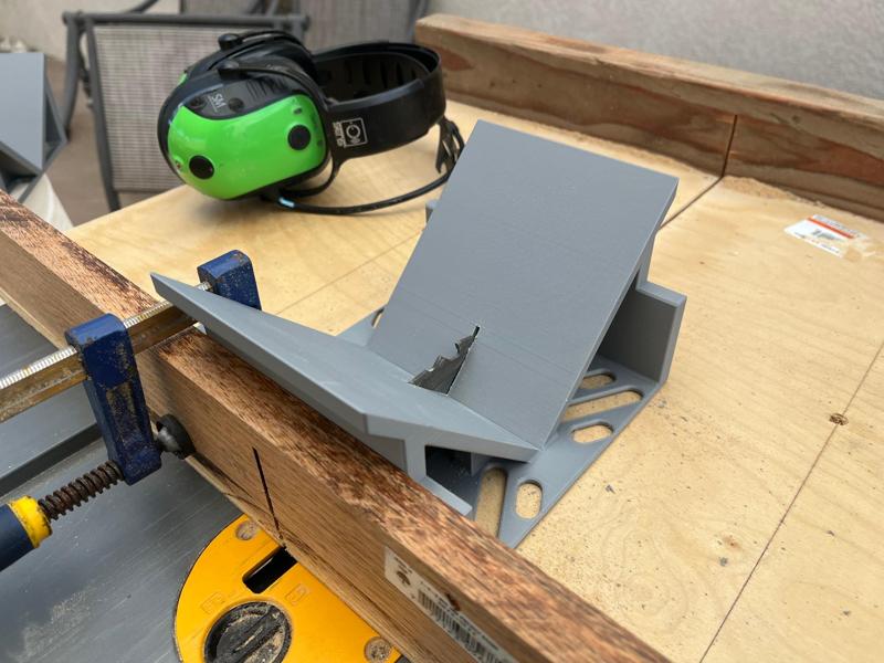 Corner Spline Jig  Cross Cut Sled (Table Saw)