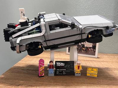 Back to the Future Stand 