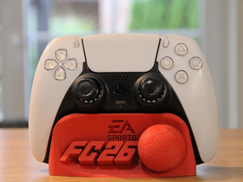PS5_Controller_Stand_FIFA26