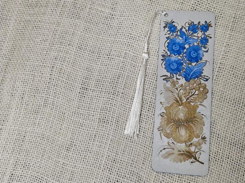 Bookmark ukranian flowers painting