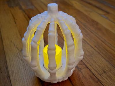 Skeleton pumpkin 