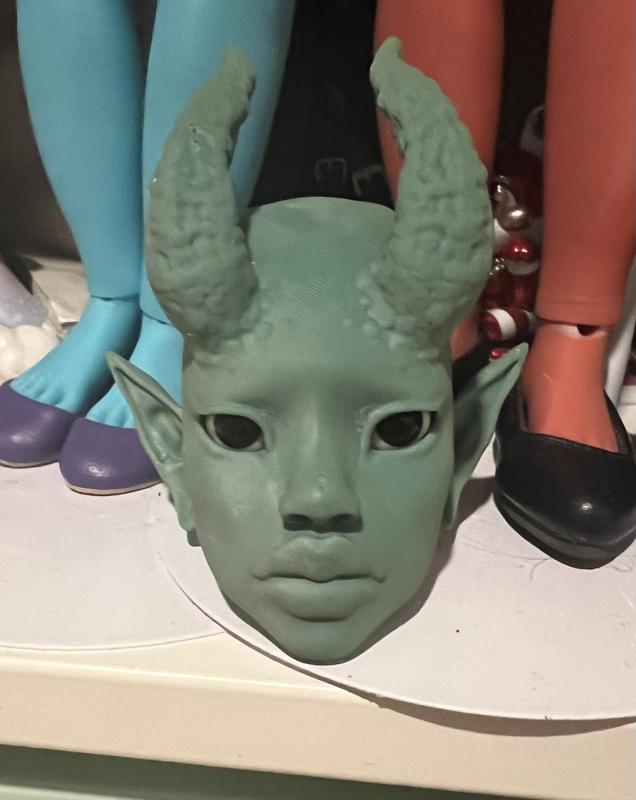 Dxgirly Designs Lilith BJD Head ONLY