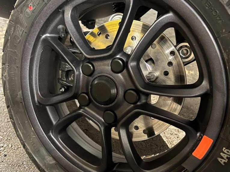 Vespa GTS wheel bolt cap