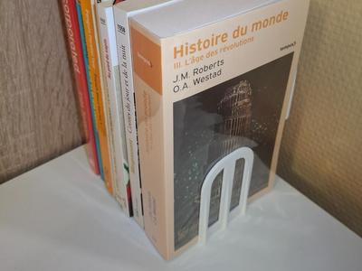 Simple Bookends for Pocket-sized Books