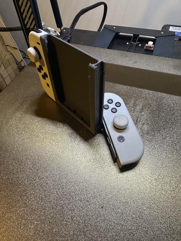 iPhone 13 Pro joy-con case