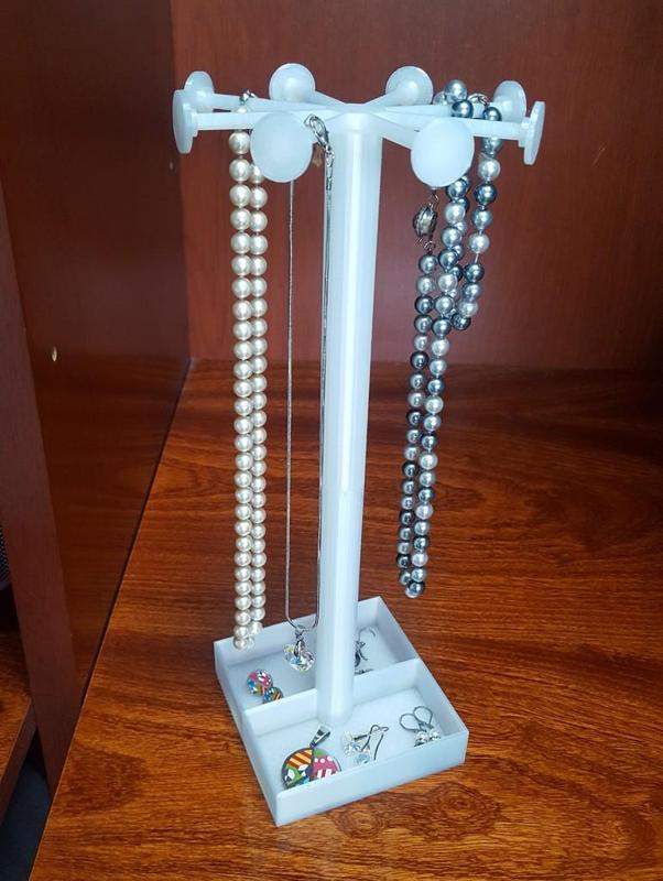 Jewelry Box - Exhibitor