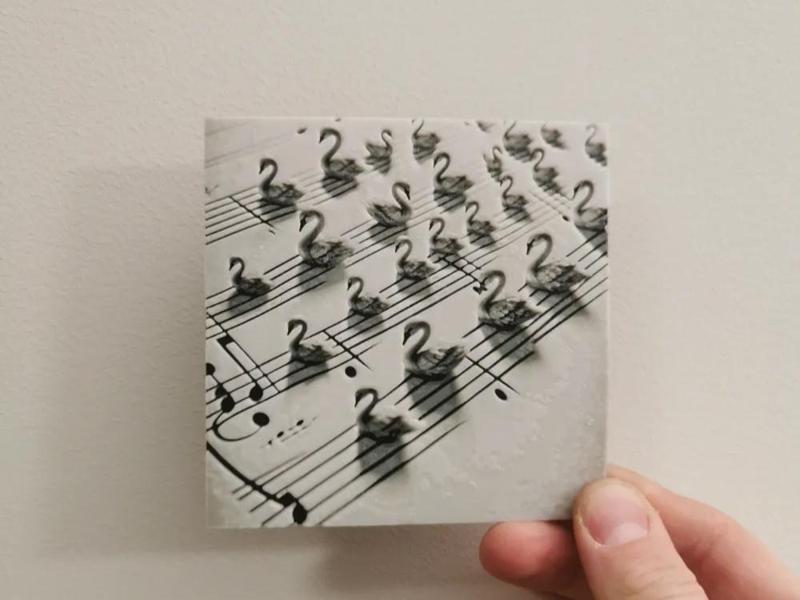 Music swans hueforge