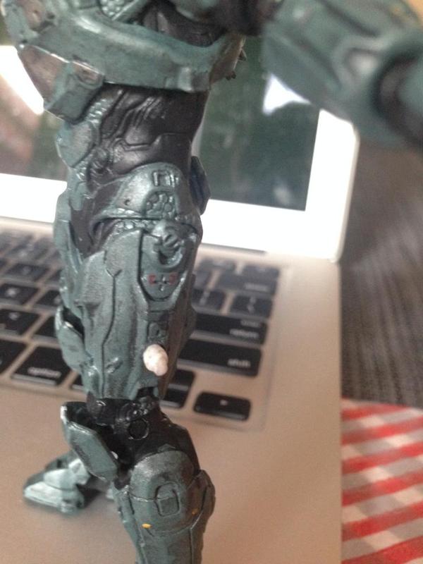 halo figure weapon peg