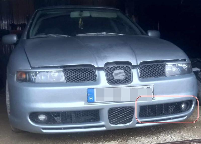 Seat Leon 1m Top Sport FR front bumper fog light grill