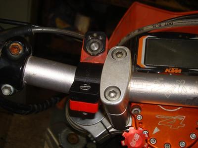 Acumen CAT 6 Immobiliser Bracket.