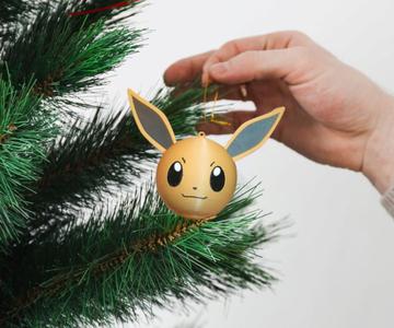 Eevee Christmas ball