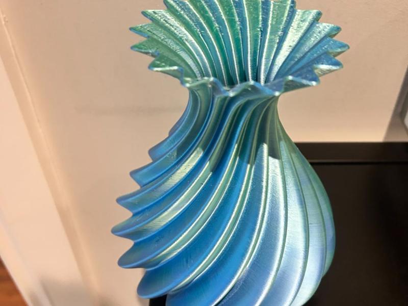 Awesome spiral vase!