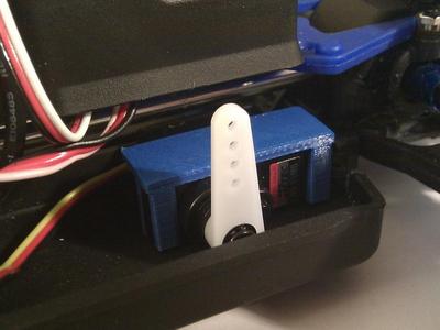 Latrax servo mount