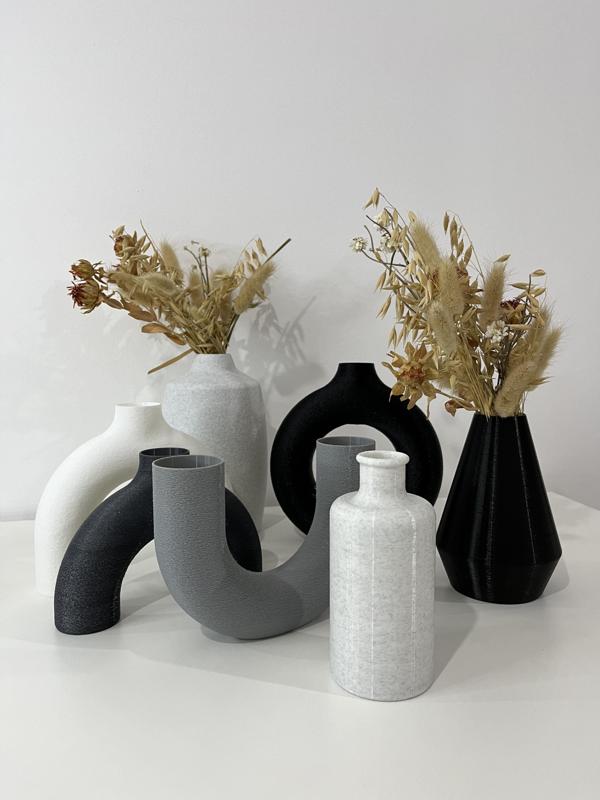 SET OF NORDIC VASES