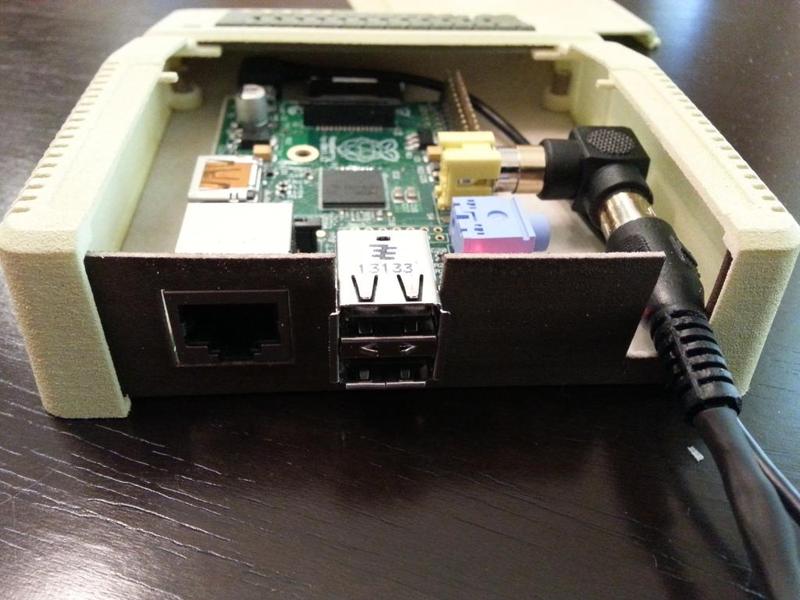 Apple II Raspberry Pi Enclosure - Platinum //e