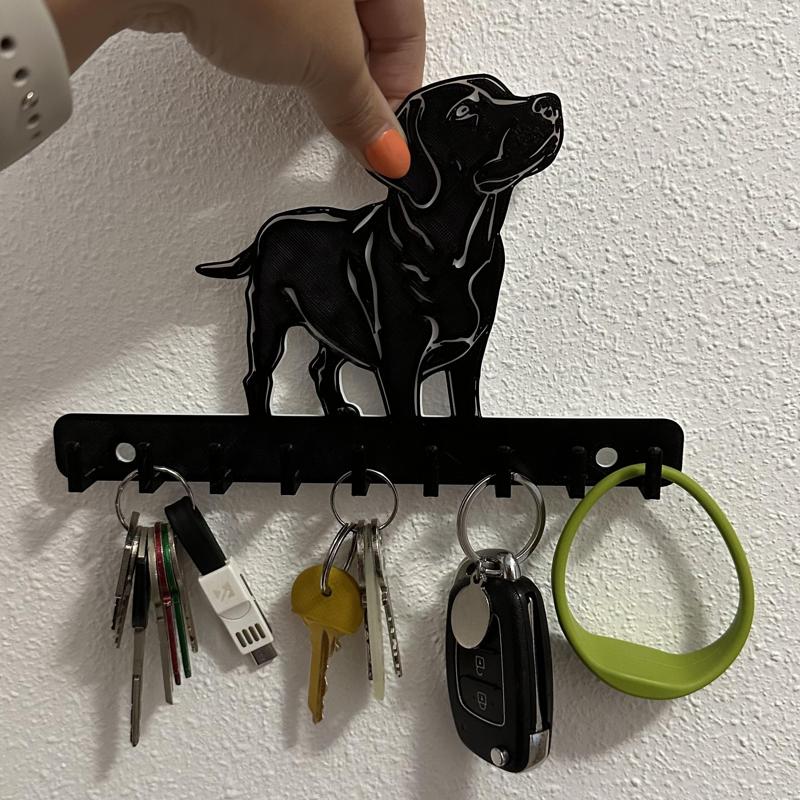 Labrador-shaped Keyholde Dog