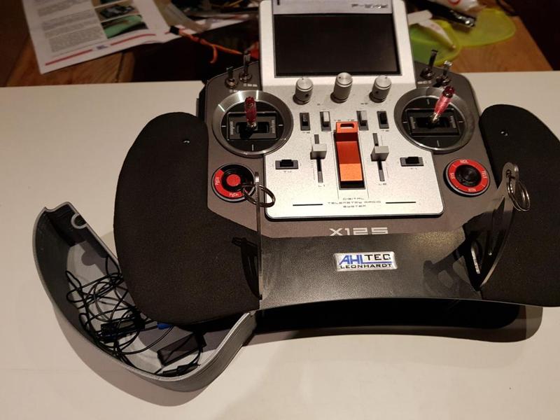 Box FrSky Horus X12S Senderpult