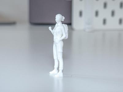 Miniature Woman/Tourist for your Diorama