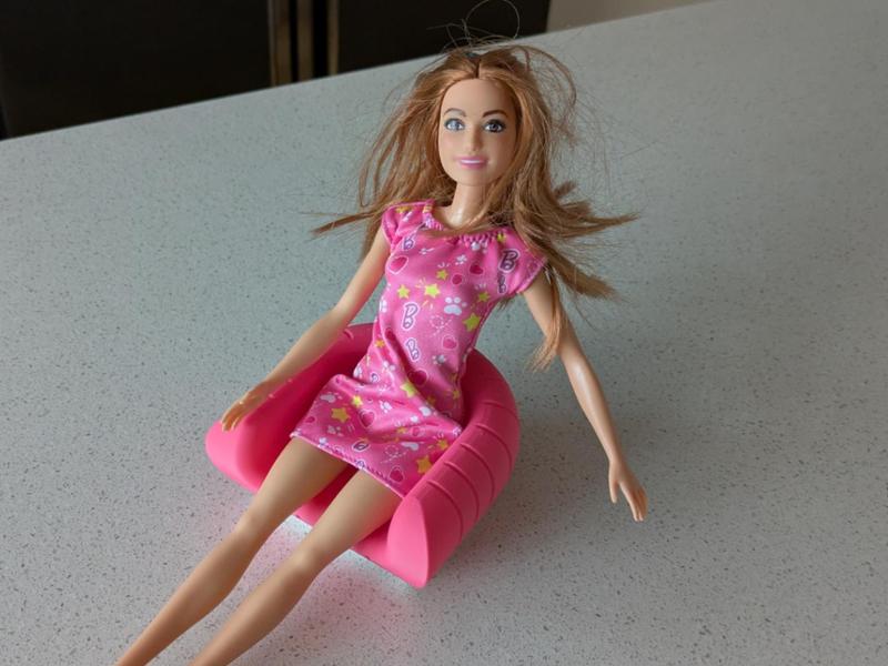 Barbie Single Couch Seat