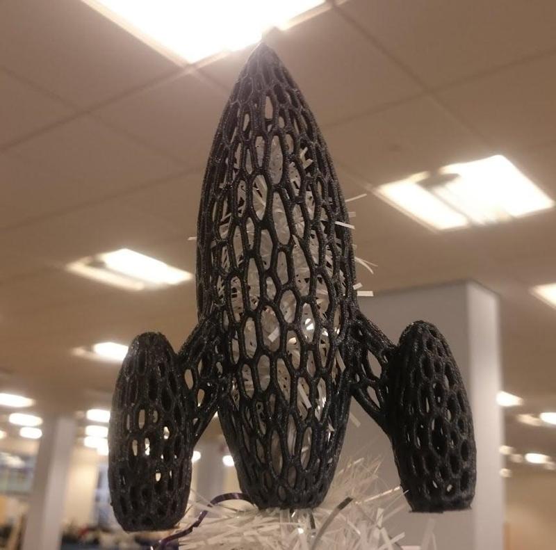 Voronoi Rocket Sculpture / Christmas Tree Topper