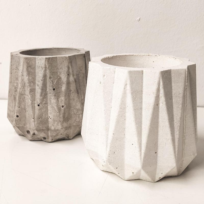 EASY CONCRETE FLOWER POT MOLD - "ÑORQUI"