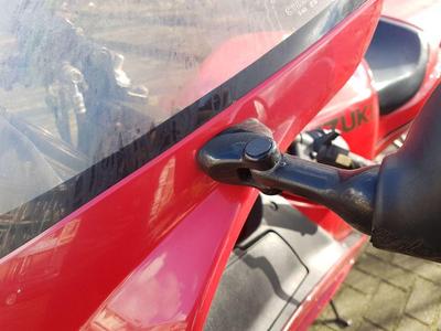 Suzuki RF 600 Mirror Bolt Cover