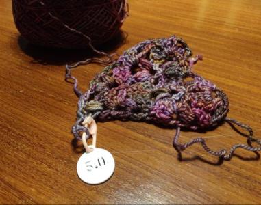 Crochet memory pins