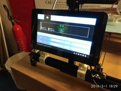Touchscreen mount for 2020 extrusion