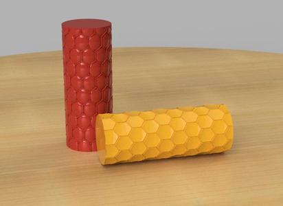 Exagonal emboss and deboss rolling pin