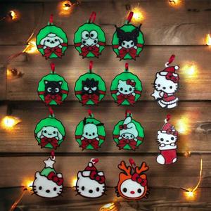 KEY CHAIN / KEY RINGS : CHRISTMAS HELLO KITTY