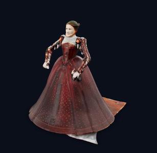 Queen Elizabeth I – Royal Dress with Wide Hoop Dress, Walking on Carpet