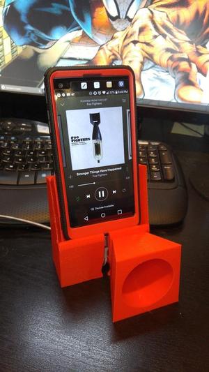 Phone Doc With Passive Speaker