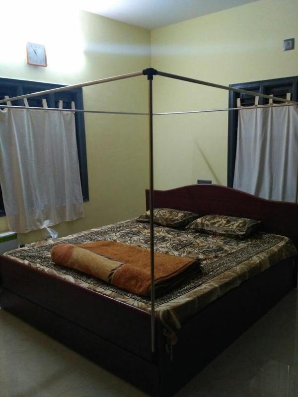 Pipe holder for Bed