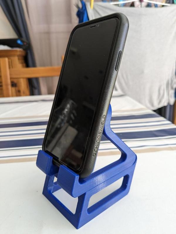 Phone stand with 2 sizes