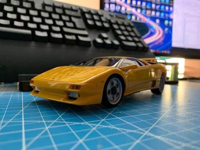 Mini-z Lamborghini Diablo front clip
