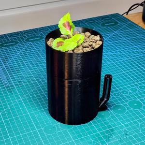 HydroPot Hydroponic plant growing system