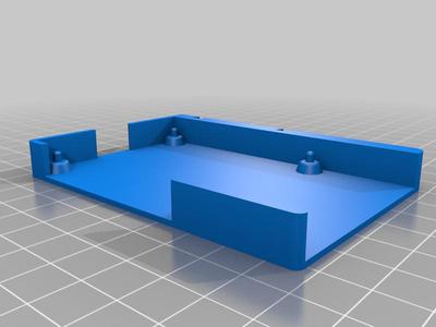 Breadboard an Raspberry 4 Case