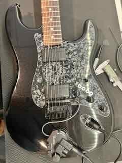 Roland GK-3 Pickup Mount for Fender Stratocaster w/Fixed Bridge and HH Configuration