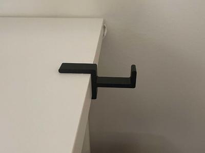 Headphones holder
