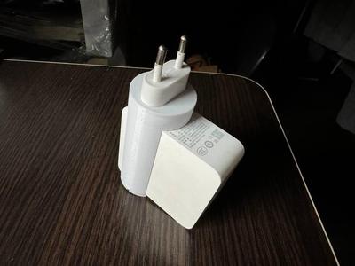Xiaomi notebook pro adapter from a Chinese plug to a European plug