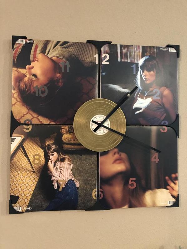 Vinyl Album Holder Wall Clock (Better Bottom Support)