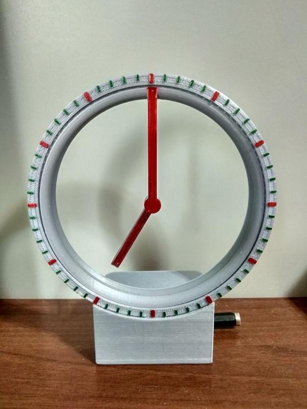 Reloj Hueco V4 con puesta en hora automática