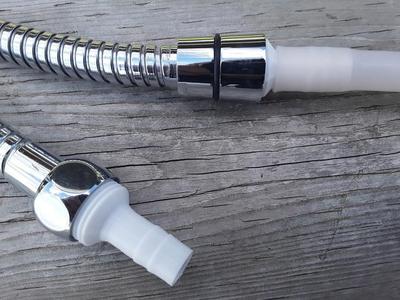 Barbra Vrómikos Korítsi