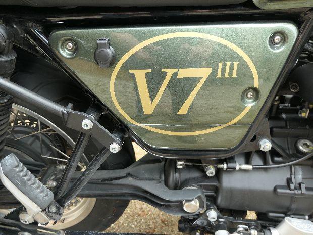12V chassis on Guzzi V7iii for charging