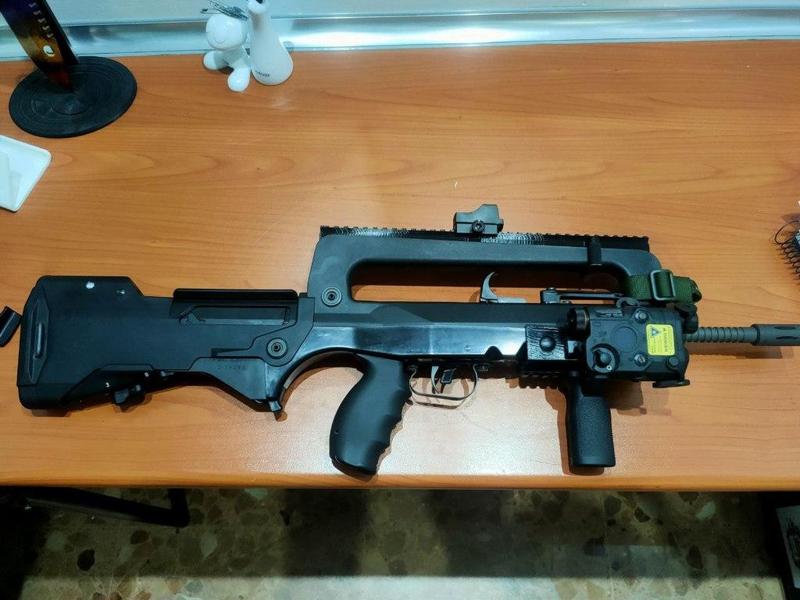 Top Rail FAMAS NorthEast