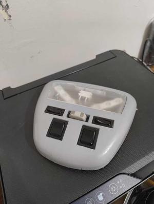 mitsubishi carisma tavan lambası 