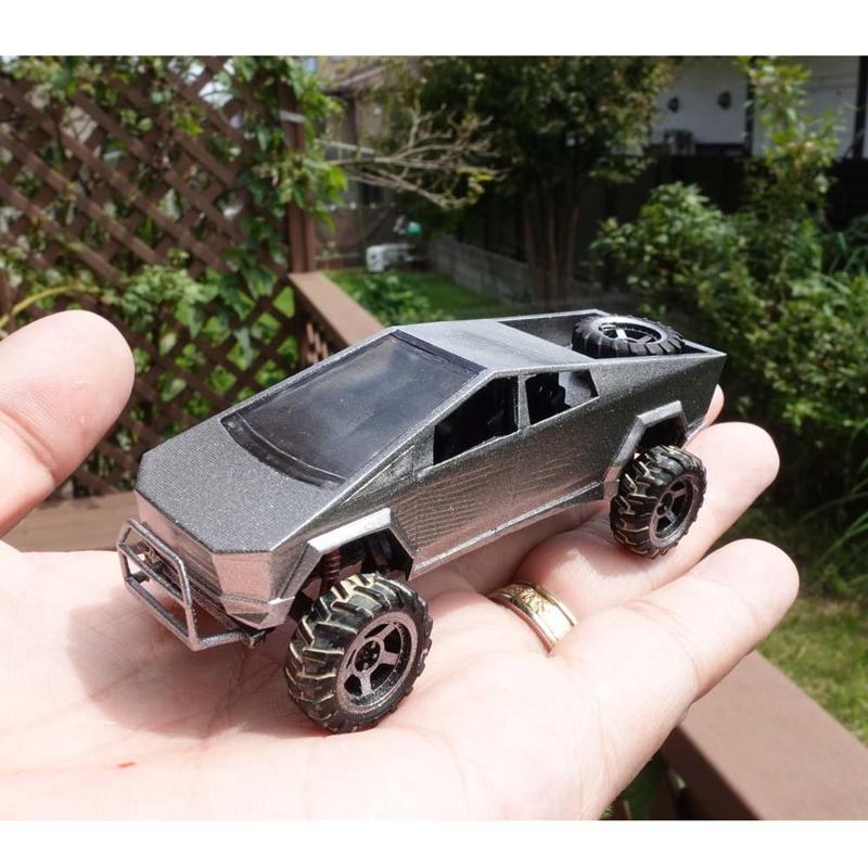 Cybertruck 1/64 scale